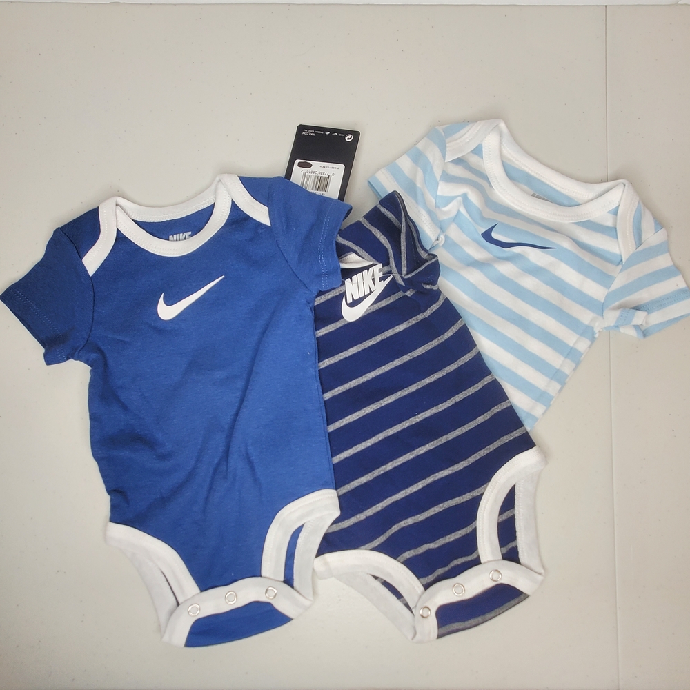 Nike Baby Bodysuits Onesies 3-Pack, Blues 6 Months